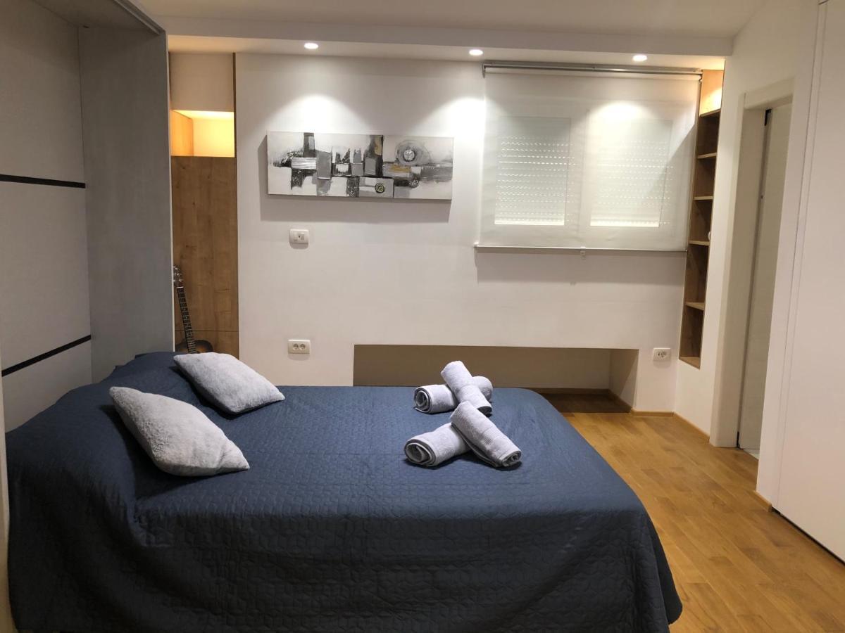 Sunny Apartment Ana 梅杜林 外观 照片
