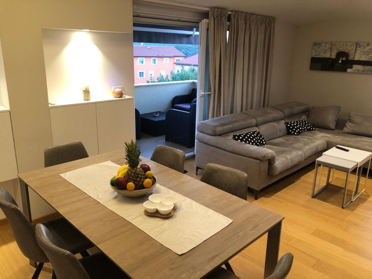 Sunny Apartment Ana 梅杜林 外观 照片